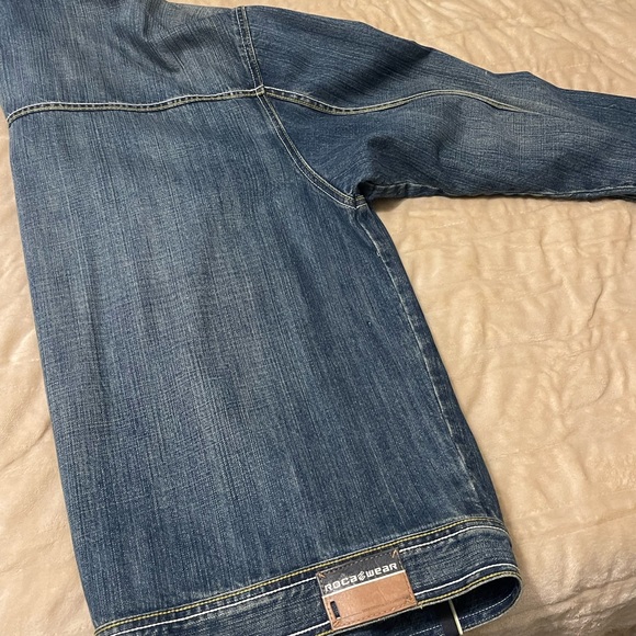 Rocawear men’s denim jacket - Picture 2 of 3